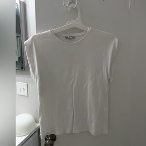 Zara tee